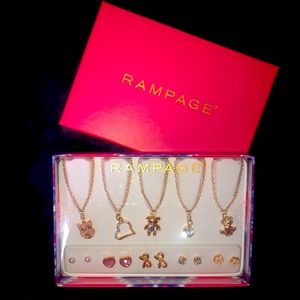 3 for $10 Sale - Rampage necklace and earring set